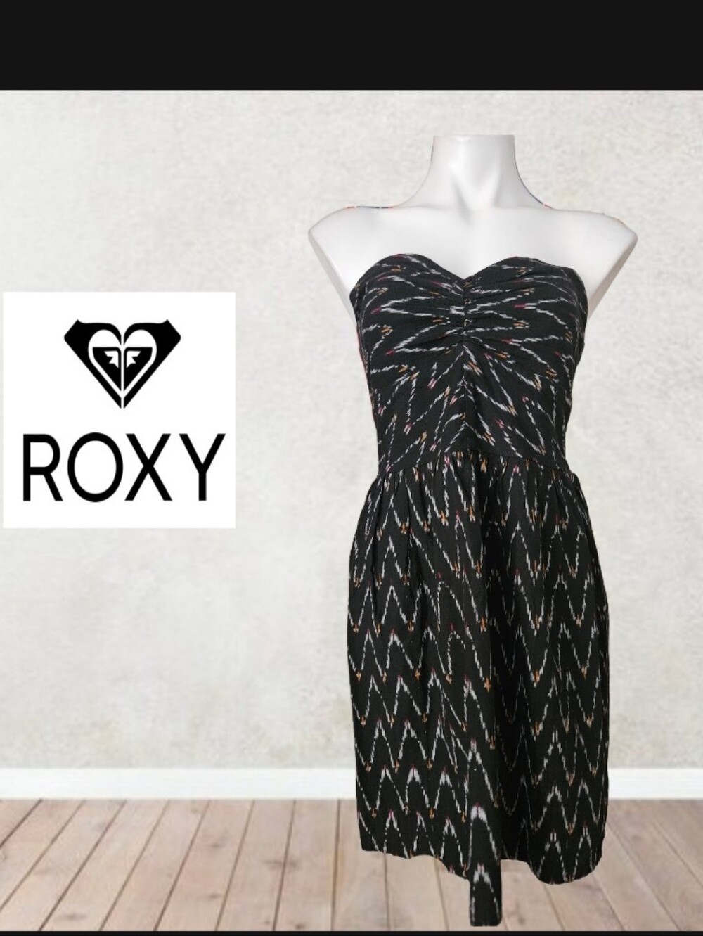 Roxy Strapless Mini Dress with Multicolor Chevron Pattern XL